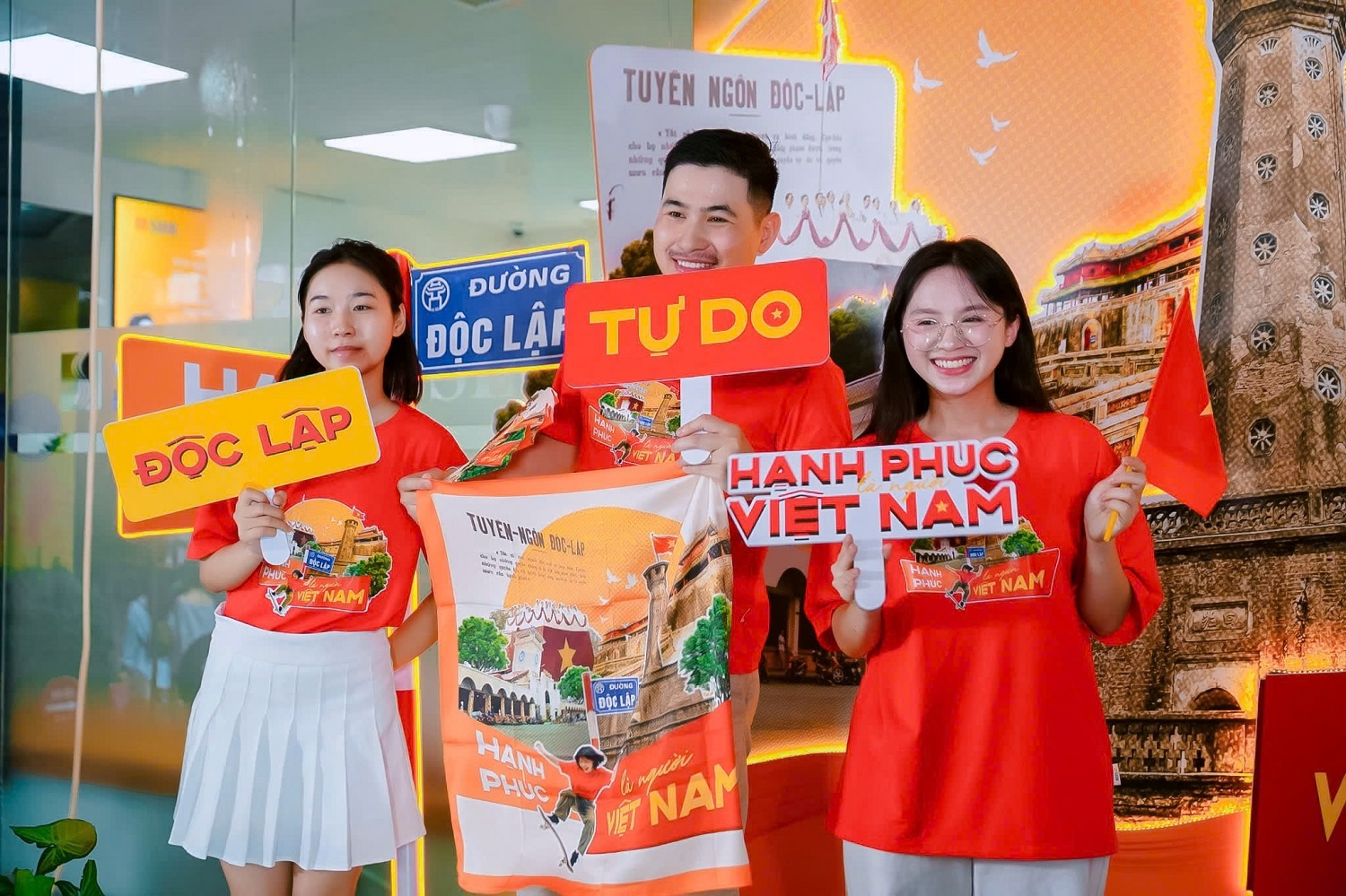 Ngân hàng viết tiếp câu chuyện văn hóa cùng thế hệ trẻ Việt